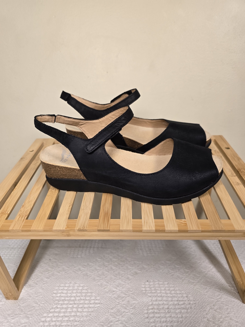 Dansko Black Suede Comfort Wedge Sandals Size 10 EU 40 NWOT - Picture 7 of 16